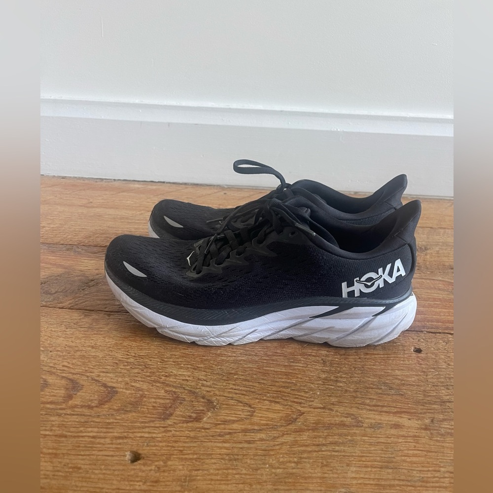 HOKA One Women’s Size 8 S30x19 V502 W214 Black